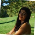 Headshot of Zoe Glass, 2025 intern at maslansky + partners